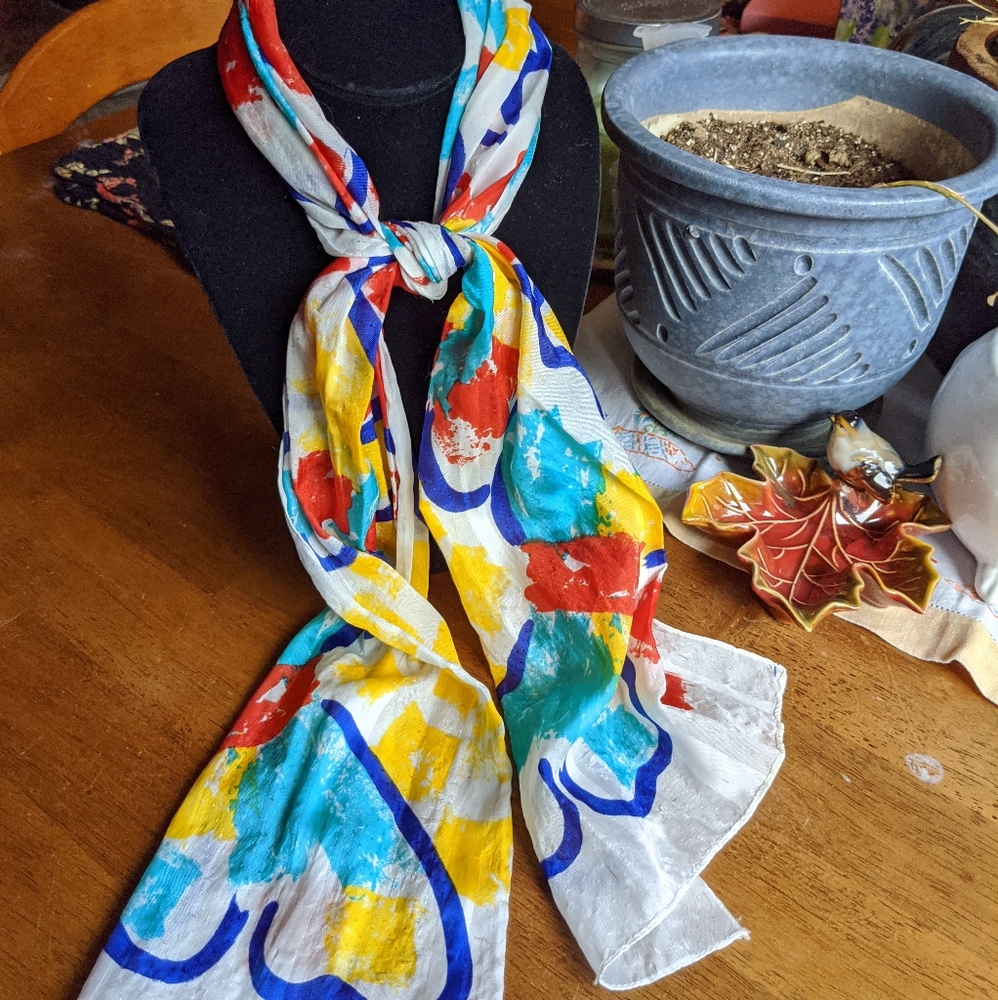 🦋Colorful artsy scarf